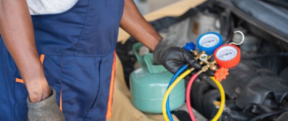 How Much Does It Cost to Fix AC in a Car